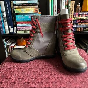 Sorel Brown Boots with Red Accents